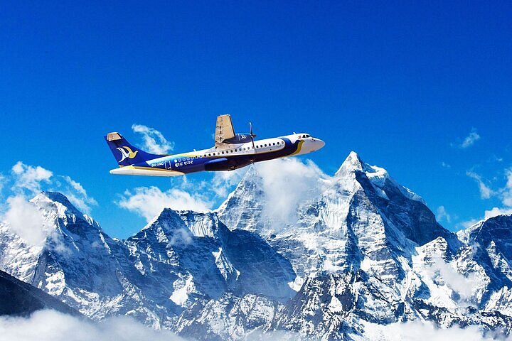 Everest Mountain Flight